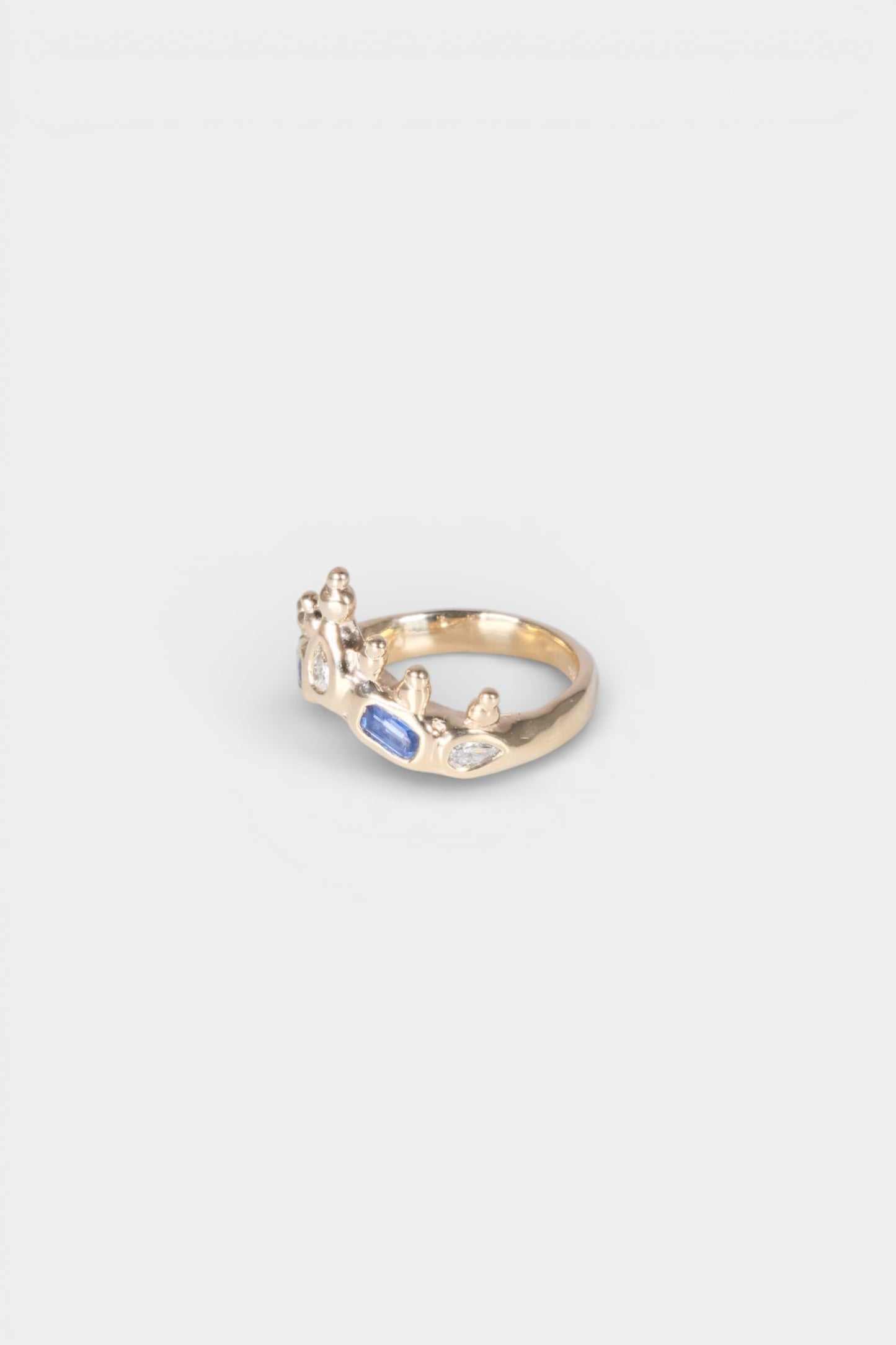 Majesty Ring