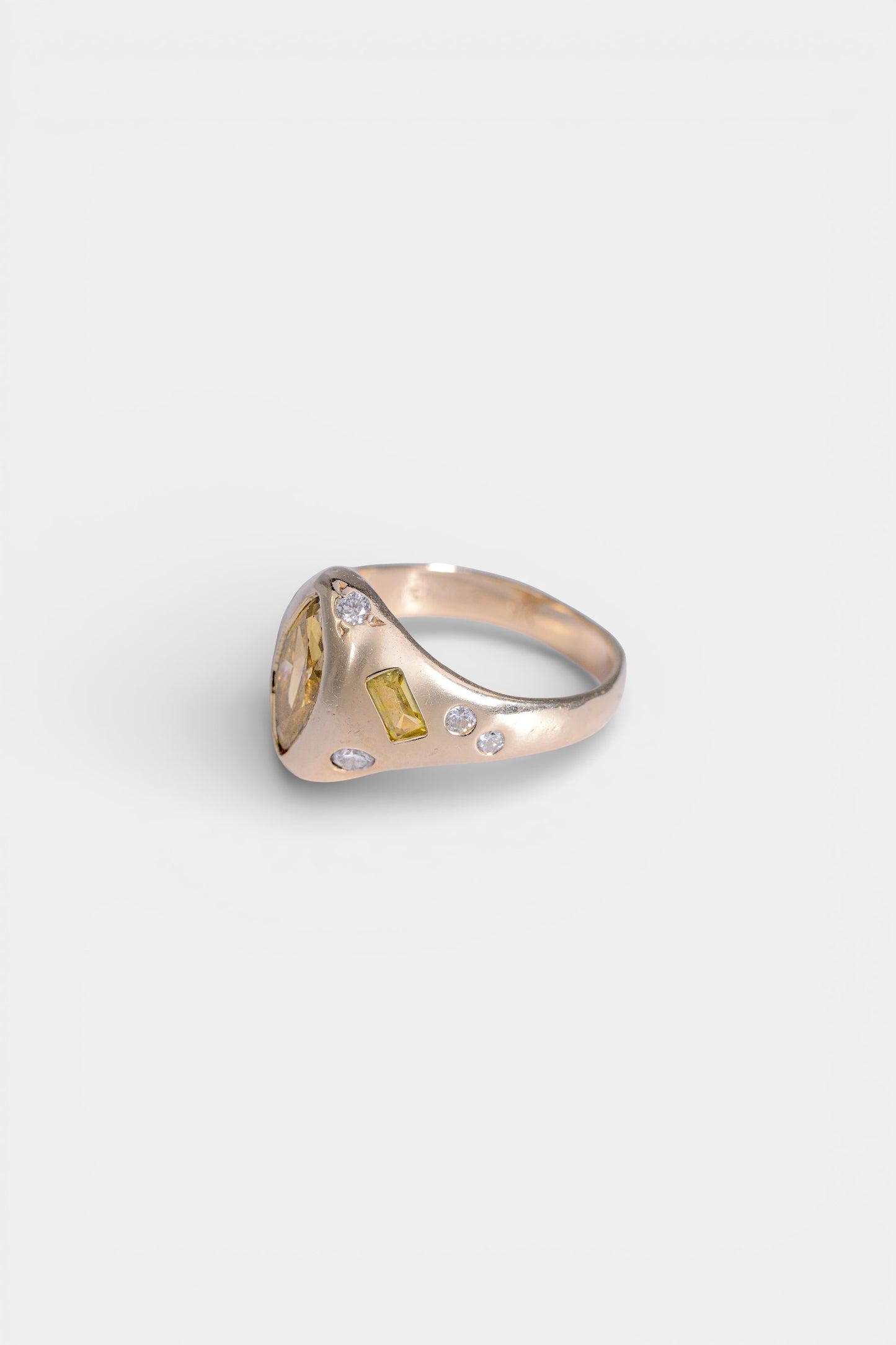 Splendore Ring