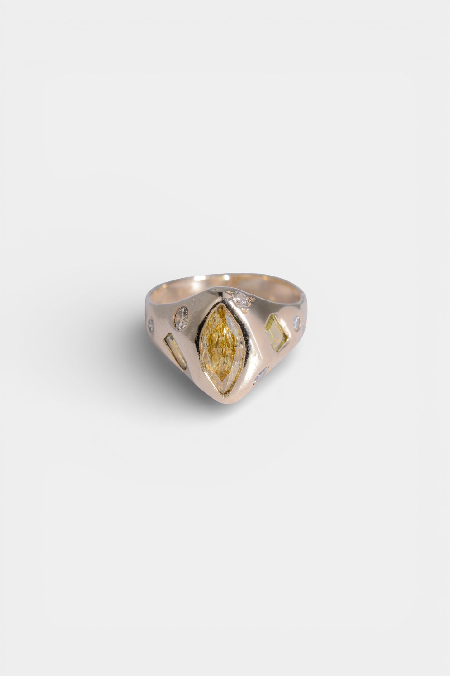 Splendore Ring