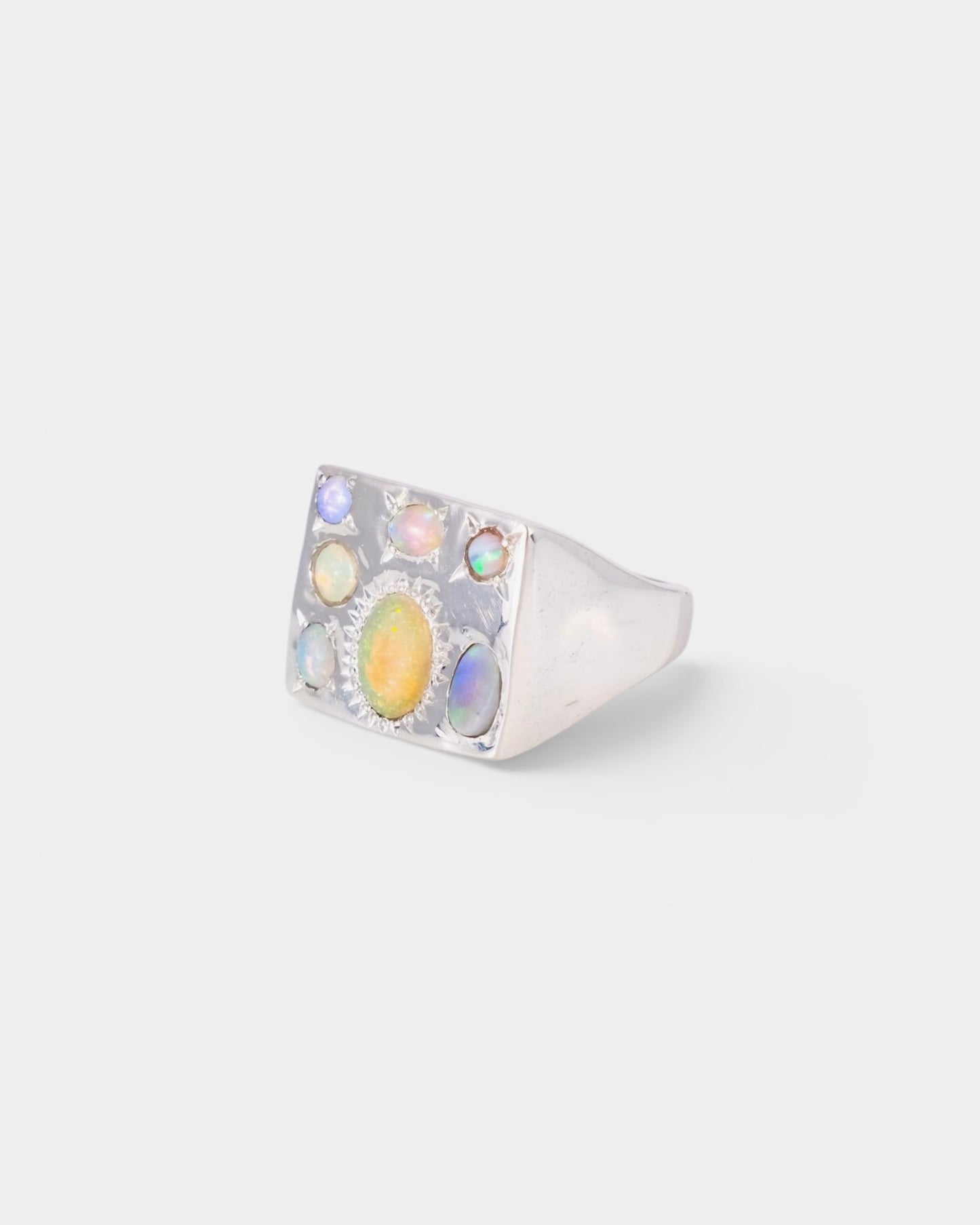 Oculus Signet Ring