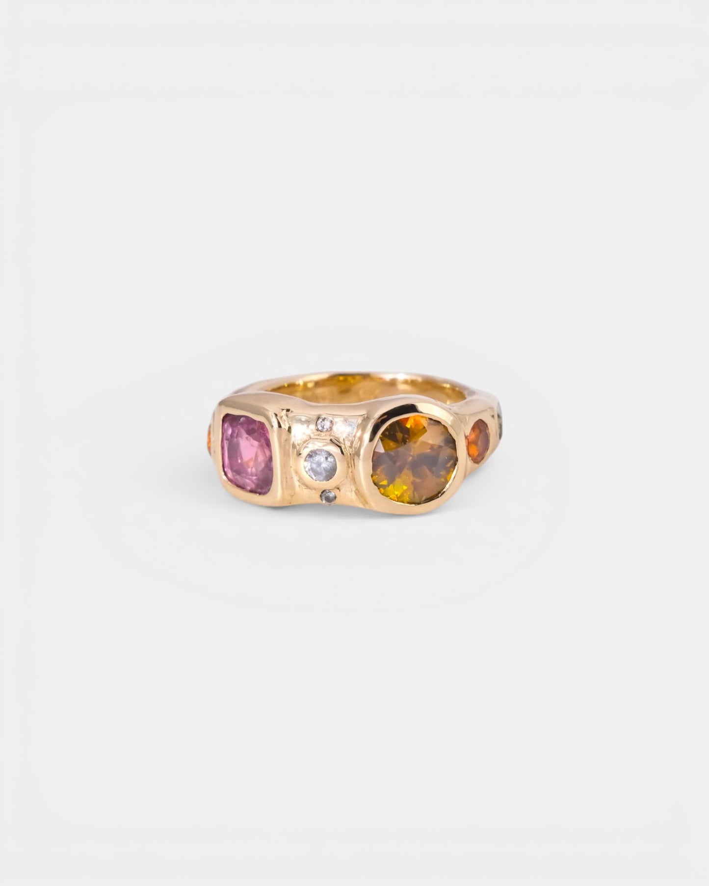 Hotel Paradiso Ring
