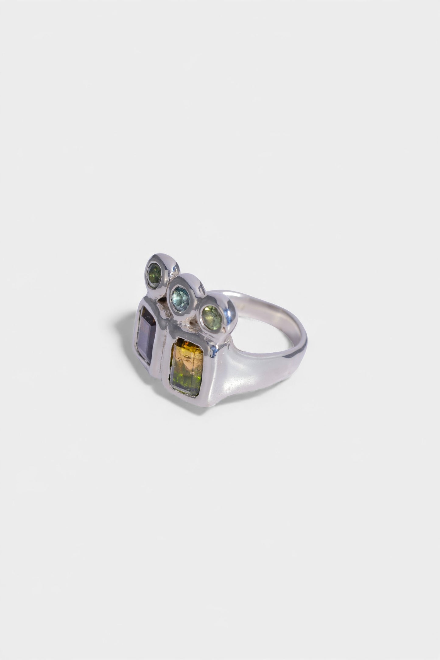 Twin Ring
