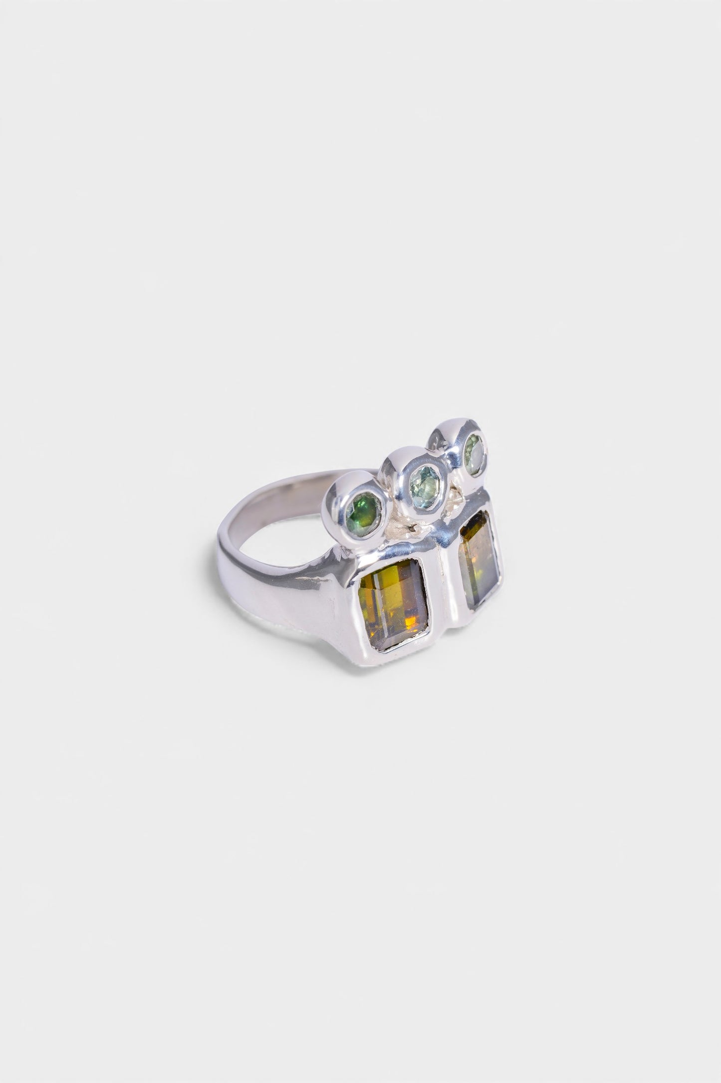 Twin Ring